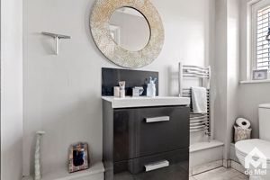 Photo 1- click for photo gallery